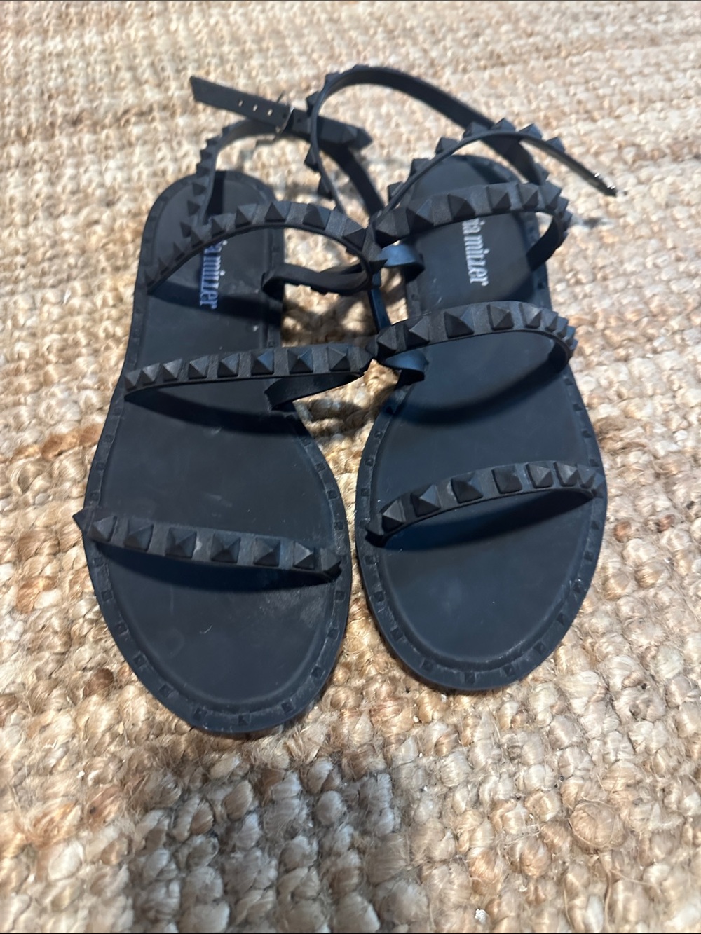 Olivia Miller Black Pyramid-Stud Flat Sandals